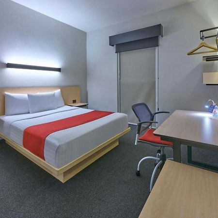 City Express By Marriott Ciudad De Mexico Plaza Central Exterior photo